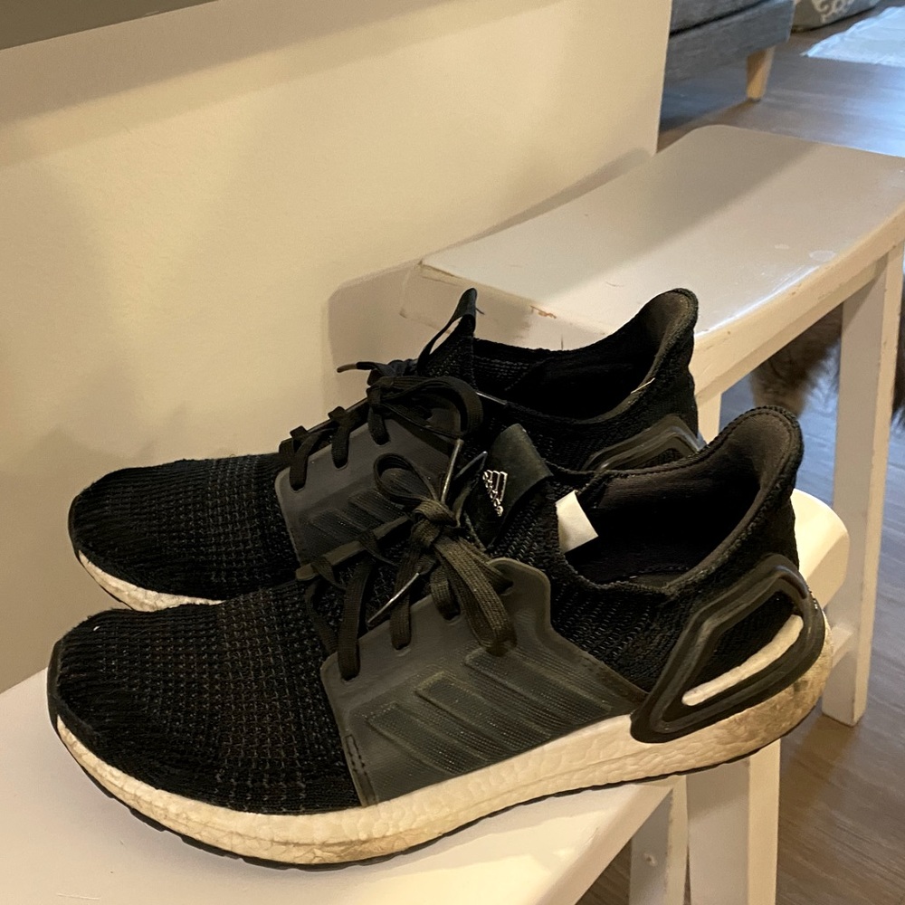 Black Adidas Ultraboost